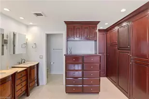 4001 Gulf Shore Blvd N, Naples, FL 34103 - Photo 27