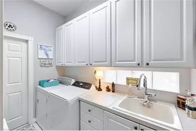 2925 Gilford Way, Naples, FL 34119 - Photo 29