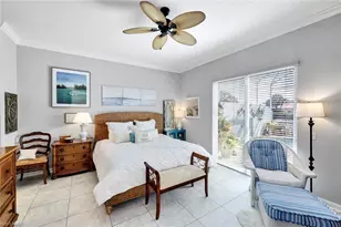 2925 Gilford Way, Naples, FL 34119 - Photo 21