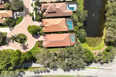 9301 Troon Lakes Dr, Naples, FL 34109 - Photo 27