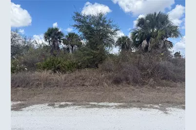 1900 W 18th St, Lehigh Acres, FL 33972 - Photo 1