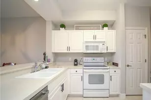 3970 Loblolly Bay Dr, Naples, FL 34114 - Photo 3