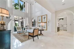 2225 Miramonte Ct, Naples, FL 34105 - Photo 5