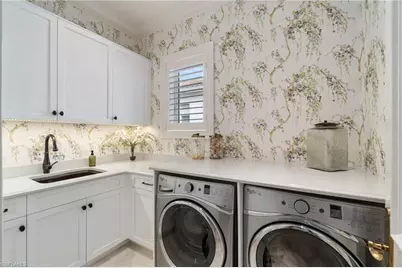 2225 Miramonte Ct, Naples, FL 34105 - Photo 39