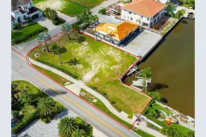 10337 Vanderbilt Dr, Naples, FL 34108 - Photo 7