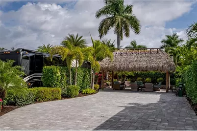 13550 Snapper Ln, Naples, FL 34114 - Photo 3