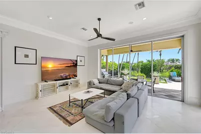 2052 Isla Vista Ln, Naples, FL 34105 - Photo 11