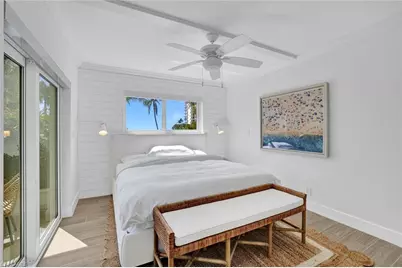 1100 Gulf Shore Blvd N #103, Naples, FL 34102 - Photo 9