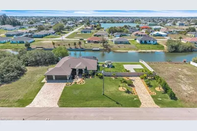 330 NE 20th St, Cape Coral, FL 33909 - Photo 39