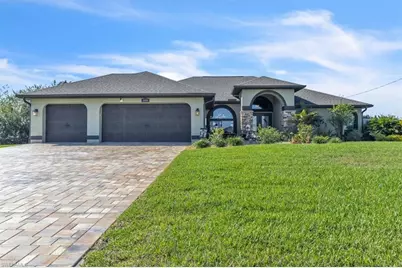 330 NE 20th St, Cape Coral, FL 33909 - Photo 1