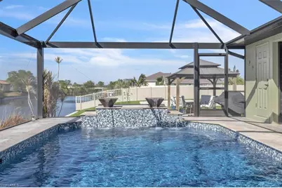 330 NE 20th St, Cape Coral, FL 33909 - Photo 31