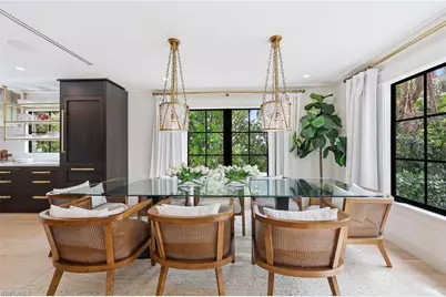 1355 4th St S, Naples, FL 34102 - Photo 17