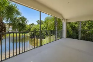 1280 Henley St, Naples, FL 34105 - Photo 5