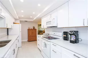 3645 Boca Ciega Dr, Naples, FL 34112 - Photo 19