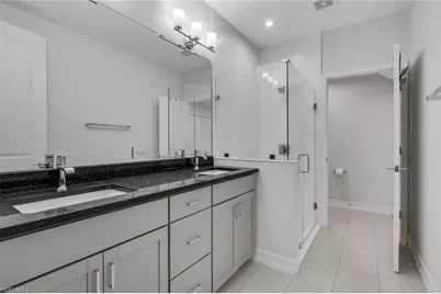 7501 Carnegie Way, Naples, FL 34119 - Photo 15