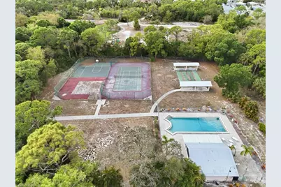 26920 Spanish Gardens Dr, Bonita Springs, FL 34135 - Photo 15