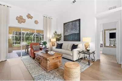 6778 Buckingham Ct, Naples, FL 34104 - Photo 9