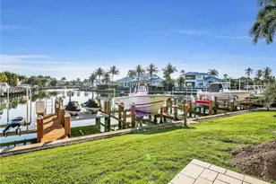 2150 Gulf Shore Blvd N, Naples, FL 34102 - Photo 27