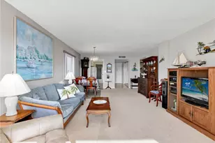 2150 Gulf Shore Blvd N, Naples, FL 34102 - Photo 7