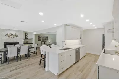 480 Oak Ave, Naples, FL 34108 - Photo 11