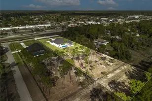 1874 39th St SW, Naples, FL 34117 - Photo 7