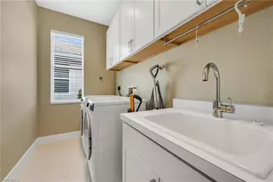 4895 Cerromar Dr, Naples, FL 34112 - Photo 23