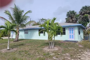 2656 Mangrove St, Naples, FL 34112 - Photo 1