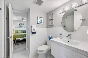 250 7th Ave S, Naples, FL 34102 - Photo 21