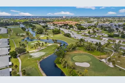 1318 Myerlee Country Club Blvd #3, Fort Myers, FL 33919 - Photo 7