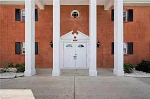 1318 Myerlee Country Club Blvd, Fort Myers, FL 33919 - Photo 9