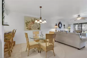 4240 Chantelle Dr, Naples, FL 34112 - Photo 5