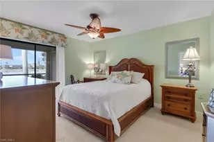 4240 Chantelle Dr, Naples, FL 34112 - Photo 15