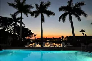 4240 Chantelle Dr, Naples, FL 34112 - Photo 35