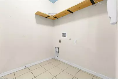 320 Laurel Ave, Lehigh Acres, FL 33974 - Photo 13