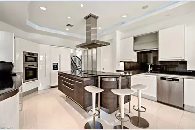 4944 Normandy Ct, Cape Coral, FL 33904 - Photo 11