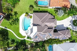 4944 Normandy Ct, Cape Coral, FL 33904 - Photo 37