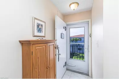 5 High Point Cir W #308, Naples, FL 34103 - Photo 17