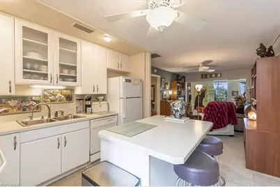 5 High Point Cir W #308, Naples, FL 34103 - Photo 11