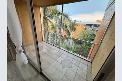 2366 E Mall Dr #514, Fort Myers, FL 33901 - Photo 15