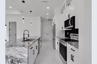 808 Willard Ave, Lehigh Acres, FL 33972 - Photo 15