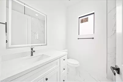 1226 NE 5th Pl, Cape Coral, FL 33909 - Photo 29