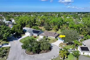 3590 Kent Dr, Naples, FL 34112 - Photo 21