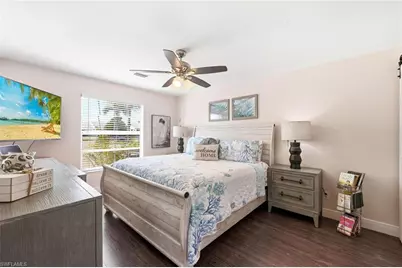 10548 Quincy Ct, Lehigh Acres, FL 33936 - Photo 17