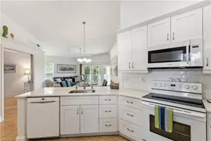 1117 Sweetwater Ln, Naples, FL 34110 - Photo 7