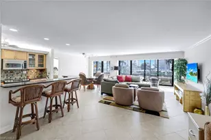 3430 Gulf Shore Blvd N, Naples, FL 34103 - Photo 5