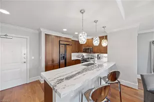 9123 Strada Pl, Naples, FL 34108 - Photo 7