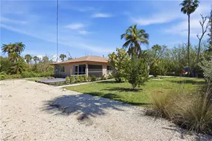 1046 Periwinkle Way, Sanibel, FL 33957 - Photo 3