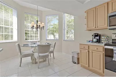 15116 Royal Fern Ct #B200, Naples, FL 34110 - Photo 9