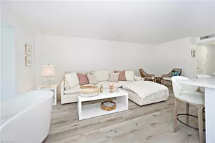 1910 Gulf Shore Blvd N, Naples, FL 34102 - Photo 7