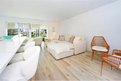 1910 Gulf Shore Blvd N #102, Naples, FL 34102 - Photo 3